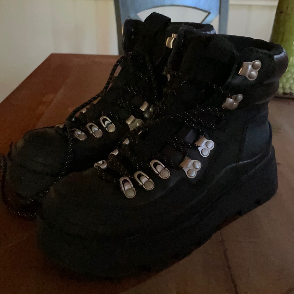 Zara Combat Boots Size 39 (US 8)